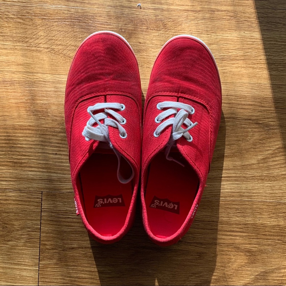 Red Levi’s Women Sneakers